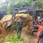 Yonzikon 14/SWS Buka Akses Jalan ke Desa Rante Doda, Kecamatan Tappalang, Mamuju