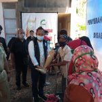 YEU Serahkan Alat Bantu Kepada Penyandang Disabilitas di Mamuju