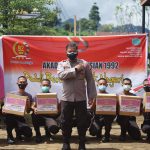 30 Tahun Pengabdian Untuk Bangsa, Alumni Akpol 92 Sulbar salurkan Bansos