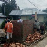 Prajurit Kodim 1428/Mamasa Bersama Warga Bangun MCK dan Bak Penampungan Air