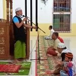 Di Masjid Al-Hidayah, Kapolsek Pamboang Edukasi Jamaah Untuk Sukseskan Vaksinasi