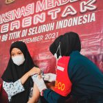 Sasar Pelajar, Polres Mamuju Tengah Laksanakan Vaksinasi Merdeka Serentak di SMA Negeri 1 Topoyo