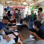 Meski Libur, Gerai Vaksin Polres Majene Berikan Pelayanan