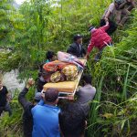 di Mambi, Polisi Evakusi  Mayat Seorang Pria di Sungai