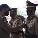 Kapolres Polman Pimpin Serah Terima Jabatan Kabag SDM Namun Tetap Mengedepankan Protokol Kesehatan