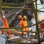 Dua Orang Pekerja Renovasi Mesjid Raya Mamuju Tertimbun Material Bangunan, Tim SAR Diturunkan Mengevakuasi Korban