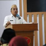 Kakanwil Kemenag Sulbar Jadi Pemateri Dalam Kegiatan Bimbingan Teknis Kepustakaan Masjid
