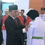 Pj Gubernur Sulbar Kukuhkan 71 Paskibra