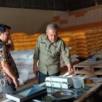 Cek Pasokan, Distapan Sulbar Bersama Bulog Siap Salurkan Beras SPHP