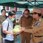 HKN-59 dan Makna Kado Sayur Kol Untuk Nakes di Mamasa