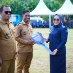 Tak Tanggung-tanggung Bupati Mamuju Serahkan 6 Ambulans, Upaya Tingkatkan Pelayanan Kesehatan