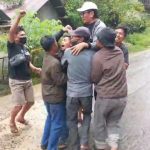 Massa Tahan Yakub F Solon dan Diralang ke Mamuju