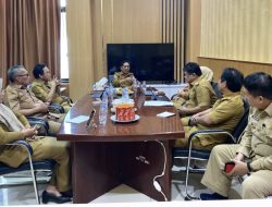 Bahas Penanganan Masalah Stunting dan Bumdes, Kadis PMD Sulbar Rapat Bersama Jajaran