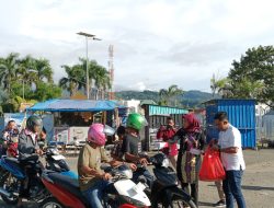 Peringati Hari Jadi BNN ke 22, BNNP Sulbar Berbagi Takjil Gratis dan Buka Puasa Bersama