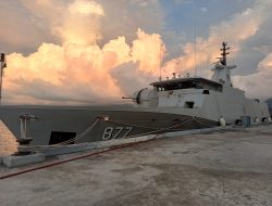 KRI Marlin 877 Jamin Keamanan Sektor Laut Kunker Presiden Joko Widodo