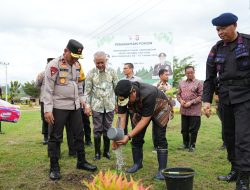 Pj Gubernur Sulbar Bahtiar Kunjungi Mako Brimob Polda Sulbar, Tanam Pohon Sukun