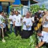 Tanam Pohon, Langkah Disdikpora Mamuju Peringati Hari Lingkungan Hidup Sedunia