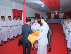 Pj Bupati Mamasa Kukuhkan 71 Anggota Paskibraka