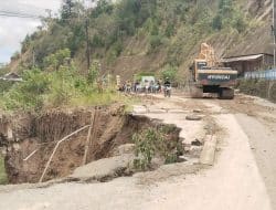 Pastikan Arus Mudik Nataru Berjalan Lancar, Kasatker PJN2 Sulbar, Tinjau Sejumlah Titik Longsor Pada Ruas Jalan Mamuju-Mamasa