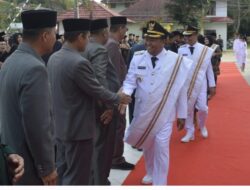 Hari Pertama Berkantor, Welem Sambolangi Ajak ASN Pemkab Mamasa Bekerja Profesional