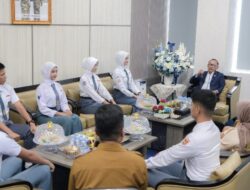 Gubernur Suhardi Duka Lepas Enam Calon Paskibraka Sulbar untuk Seleksi Nasional