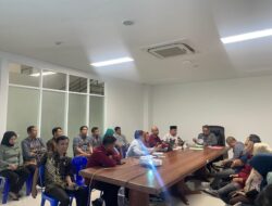 Sekretariat DPRD Sulbar Gelar Rapat Perkenalan Sekwan, Fokus pada Peningkatan Nilai SPBE