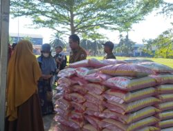 Pemprov Sulbar Gelar Pasar Murah, 4 Ton Beras Habis Terjual