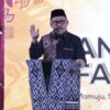 Suhardi Duka Serahkan Hadiah Umroh untuk Peserta Pawai Ta’aruf dalam Rangka Menyambut Tahun Baru Islam