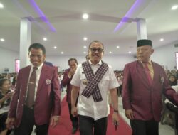 Dukung Pendidikan, Gubernur Sulbar Komitmen Tuntaskan Pembangunan Jalan Menuju Unsulbar
