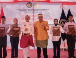 Hadiah Kemerdekaan, Gubernur Sulbar Serahkan Remisi Kepada 1.486 Napi di Sulbar