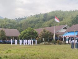 Upacara HUT ke-80 RI di Kecamatan Tabulahan Kabupaten Mamasa Berlangsung Khidmat