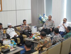 Gubernur Suhardi Duka Fasilitasi Mediasi Konflik Warga Kuridi dan Kasambang, Kapolda Hadirkan Solusi Damai