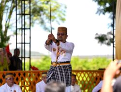 Gubernur SDK Hadiri Ritual Massossor Manurung, Tegaskan Pentingnya Pelestarian Budaya Mamuju