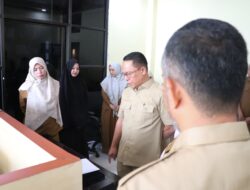 Sekda Sulbar Peringatkan ASN: “Mulai dari Hadir Dulu Baru Bisa Bekerja”