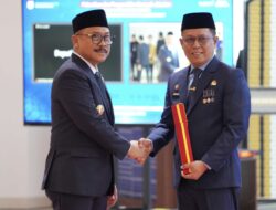 Gubernur Sulbar Lantik Junda Maulana Jadi Sekda: “Amanah Ini Tidak Ringan”