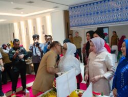 Di Puncak Hari Ibu, Gubernur Suhardi Duka Sampaikan Peran Tak Tergantikan Seorang Ibu