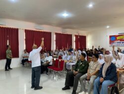 Kadisdikbud Sulbar Gandeng Mahasiswa KKN IHS, Validasi Data ATS di Polman