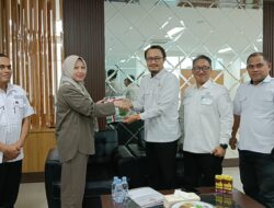 Ketua DPRD Sulbar Terima LHP BPK Bidang Ketahanan Pangan