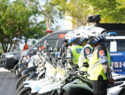Mudik Aman, Keluarga Bahagia: Kapolda Sulbar Pimpin Apel Pasukan Operasi Ketupat 2026