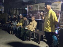 KKMSB Kaltim Salurkan Bantuan kepada Penyintas Kebakaran di Kampung Tulu Polman