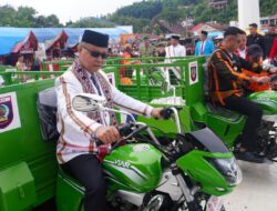 PT. PLN Nusantara Bakaru dan BPD Sulselbar Berikan Bantuan Motor Sampah Kepada Pemkab Mamasa