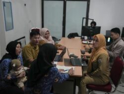 Perkuat Keterbukaan Informasi, Diskominfo Sulbar dan Mamuju Sinergikan Pengelolaan Website Pemerintah
