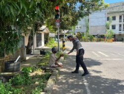 Ditlantas Polda Sulbar Dekat dengan Masyarakat Lewat Program Jumat Berkah