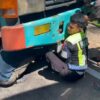 Respons Cepat PJR Polda Sulbar, Atur Lalu Lintas Akibat Mobil Mogok di Ampallas
