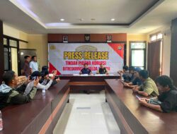 Babak Baru Kasus Korupsi Belanja DPRD Mamuju, Polda Sulbar Serahkan Dua Tersangka dan Barang Bukti ke Kejaksaan