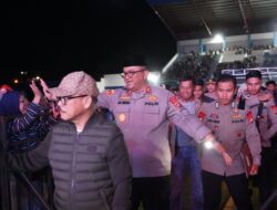 Panggung Gembira Hari Bhayangkara ke-80 Polda Sulbar Berlangsung Meriah di Stadion Manakarra