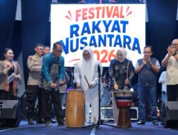 Festival Rakyat Nusantara 2026 Resmi Dibuka, Sekda Sulbar Sebut UMKM Penopang Ekonomi Daerah