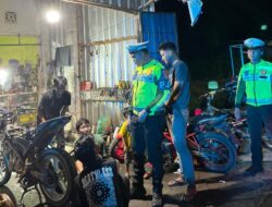 Humanis dan Edukatif, Patroli Malam Polantas Polda Sulbar Hadirkan Rasa Aman di Jalan Raya