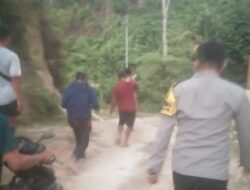 Polri Melayani dengan Hati, Bhabinkamtibmas Evakuasi Nenek Sania 8 Kilometer dari Pegunungan Mambi