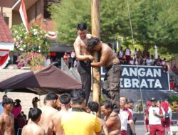 Gommok Jadi Tantangan, Panjat Pinang Polda Sulbar Bikin Suasana Makin Meriah
